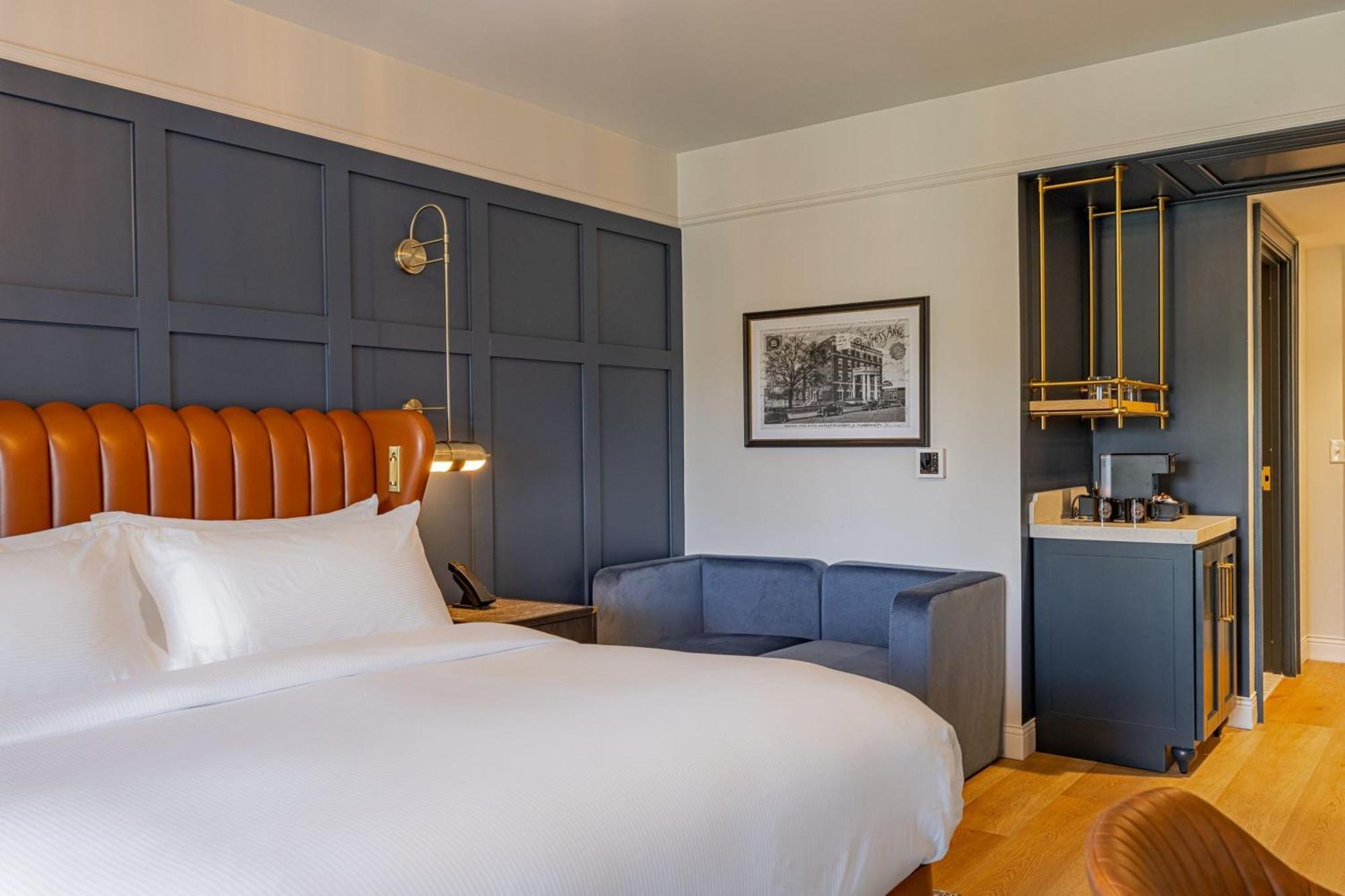 The Publisher, Downtown Fredericksburg, A Tribute Portfolio Hotel Экстерьер фото